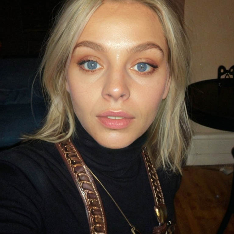 Ella für Sextreffen Nähe Biberach